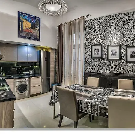 Boudoir * بودابست