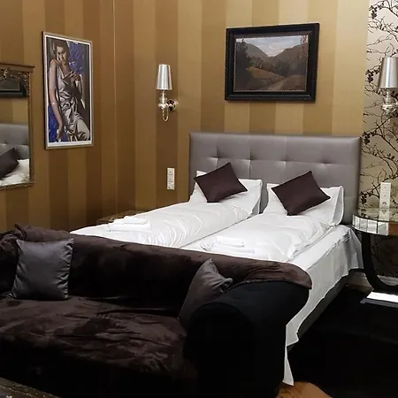 Boudoir Budapest
